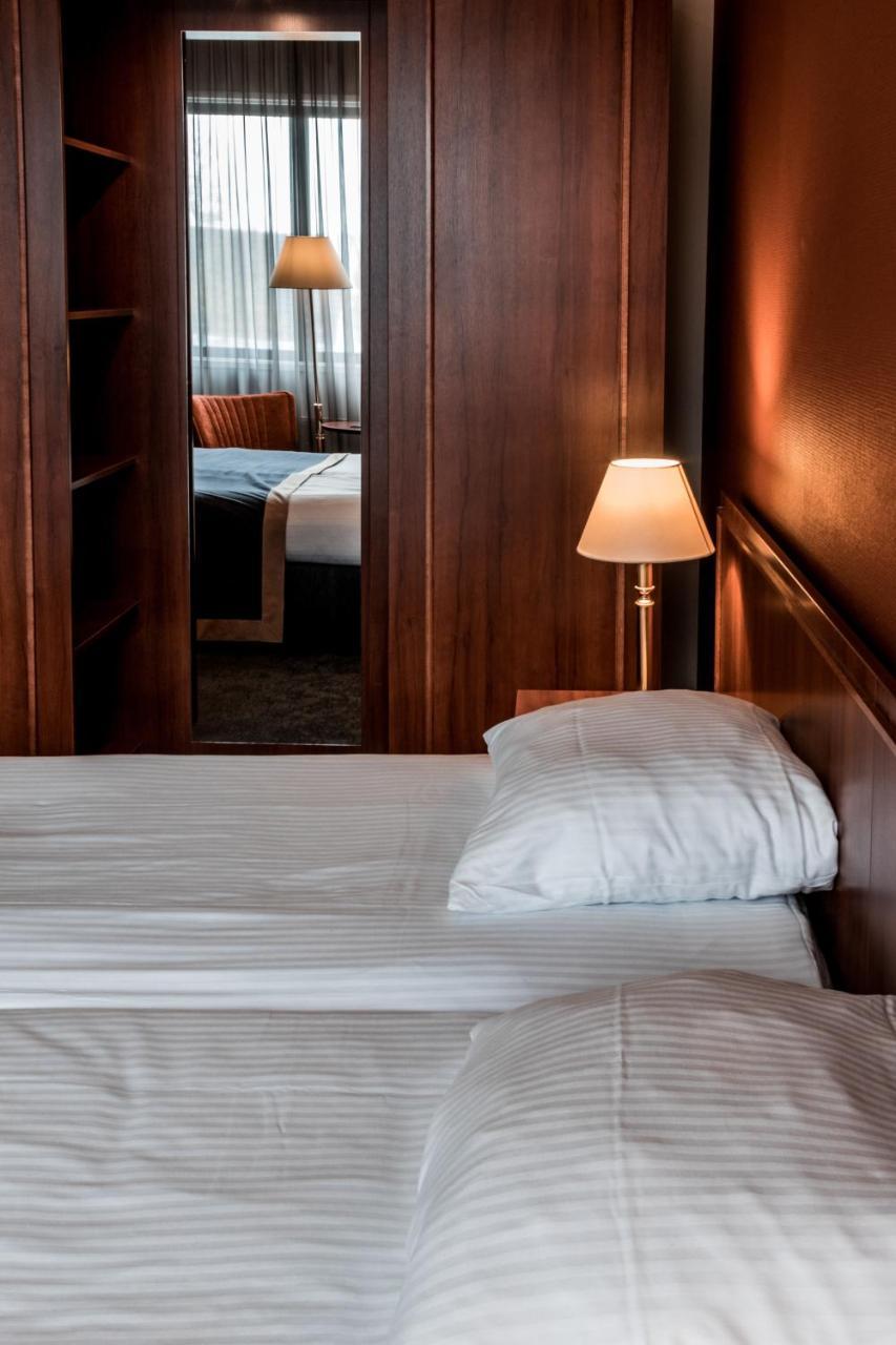 Hotel Ten Cate Emmen Kültér fotó